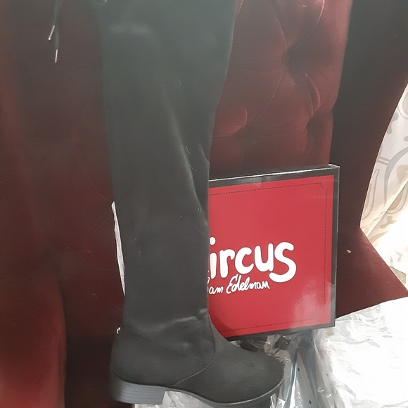 NEW Soft over the knee boots - Picture 3 of 3